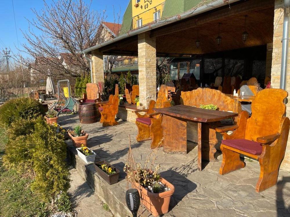 Vila Prezident Sremski Karlovci Buitenkant foto